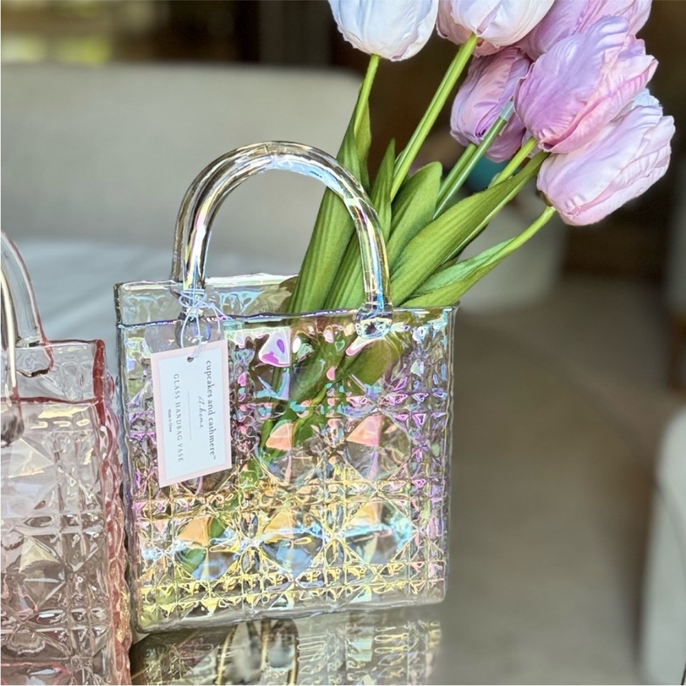 One Cupcake & Chasmere Handbag  Shaped  Glass Vase pink